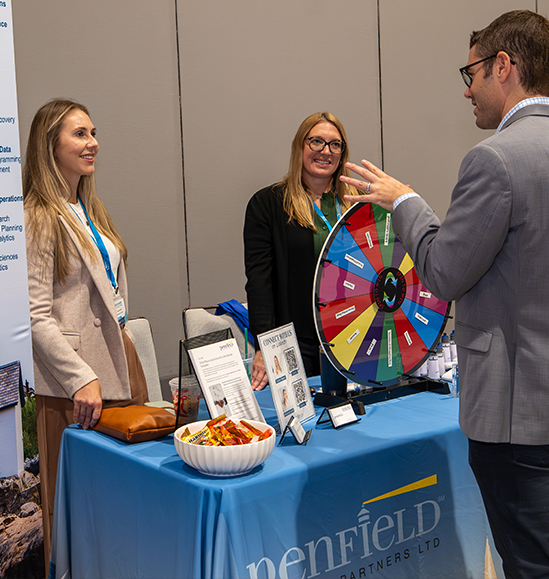 picture of an exhibitor at the BioFlorida show floor
